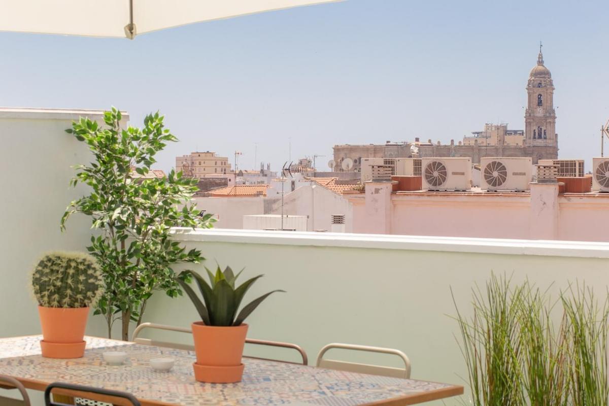 C56 - Studio With Amazing Terrace In The Centre Málaga Esterno foto
